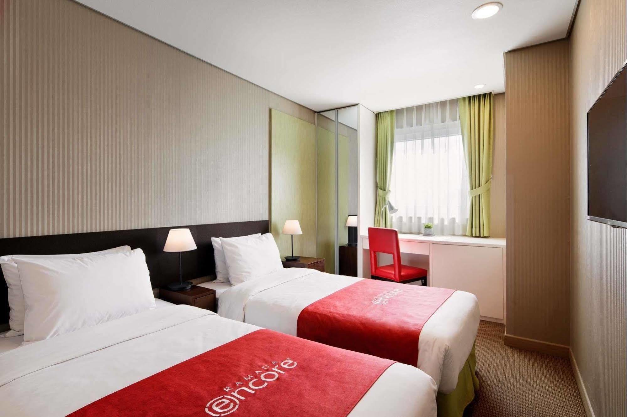 Ramada Encore By Wyndham Seoul Dongdaemun Exterior foto
